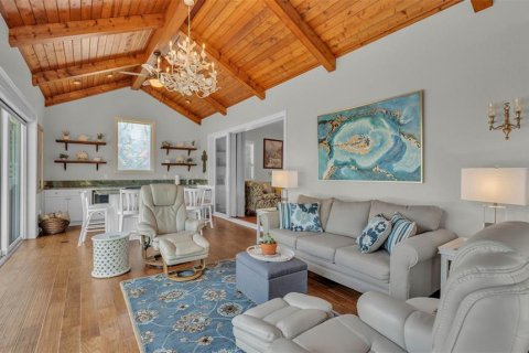 Villa ou maison à vendre à Polk City, Floride: 1 chambre, 136.57 m2 № 2312891 - photo 21