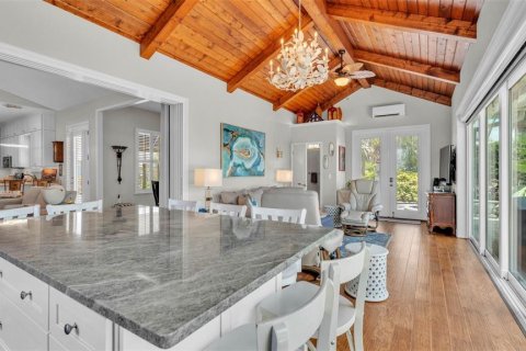 Villa ou maison à vendre à Polk City, Floride: 1 chambre, 136.57 m2 № 2312891 - photo 19
