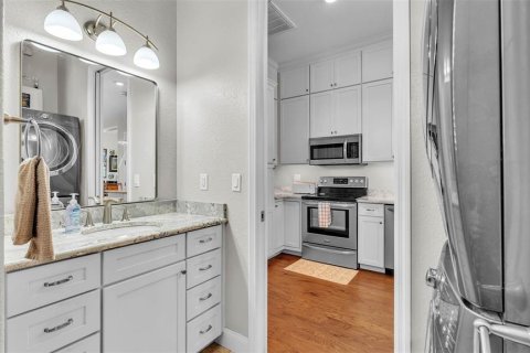 Villa ou maison à vendre à Polk City, Floride: 1 chambre, 136.57 m2 № 2312891 - photo 10