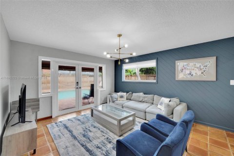 Villa ou maison à louer à Hollywood, Floride: 3 chambres, 192.87 m2 № 1947566 - photo 19