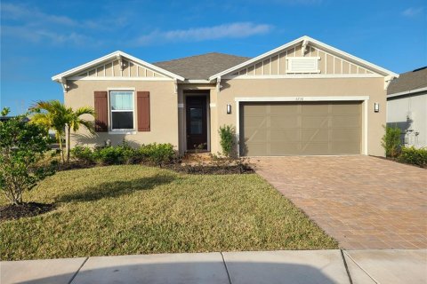 House in Bradenton, Florida 4 bedrooms, 186.08 sq.m. № 2202909