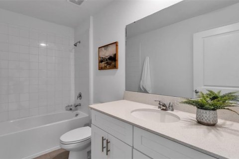 Casa en venta en Haines City, Florida, 4 dormitorios, 180.14 m2 № 1902257 - foto 23