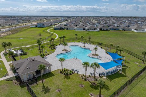 Casa en venta en Haines City, Florida, 4 dormitorios, 180.14 m2 № 1902257 - foto 29