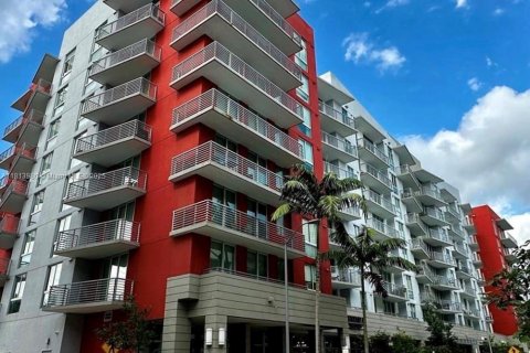 Condo à Doral, Floride, 1 chambre  № 2048643