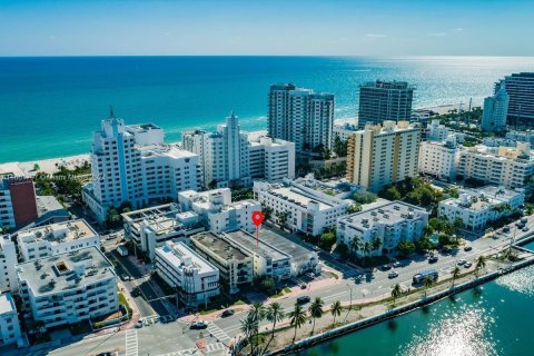 Condo in Miami Beach, Florida  № 1783727 - photo 3