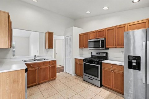 Casa en venta en Clermont, Florida, 4 dormitorios, 155.52 m2 № 2091588 - foto 6