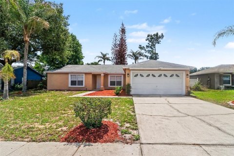 Casa en Clermont, Florida 4 dormitorios, 155.52 m2 № 2091588