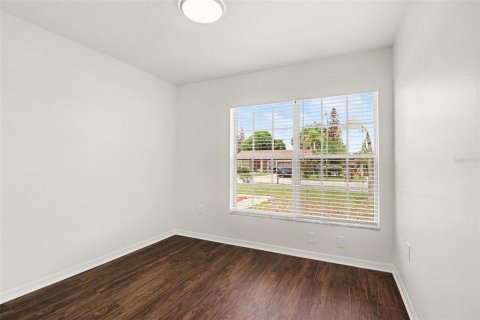 Casa en venta en Clermont, Florida, 4 dormitorios, 155.52 m2 № 2091588 - foto 10