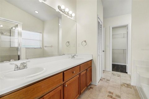 Casa en venta en Clermont, Florida, 4 dormitorios, 155.52 m2 № 2091588 - foto 11