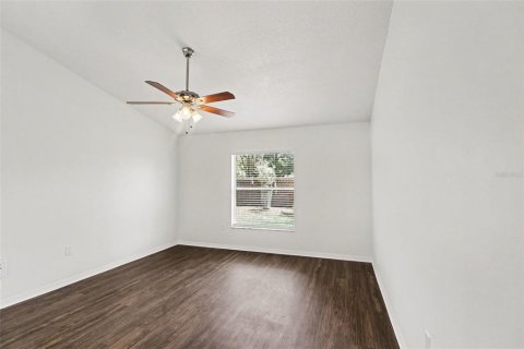 Casa en venta en Clermont, Florida, 4 dormitorios, 155.52 m2 № 2091588 - foto 9