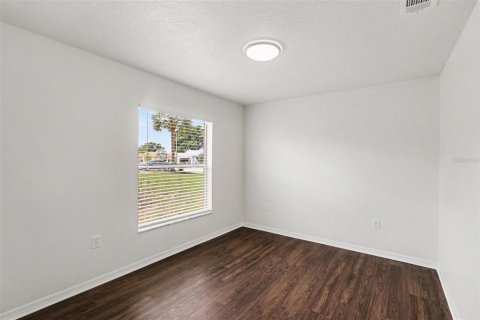 Casa en venta en Clermont, Florida, 4 dormitorios, 155.52 m2 № 2091588 - foto 8