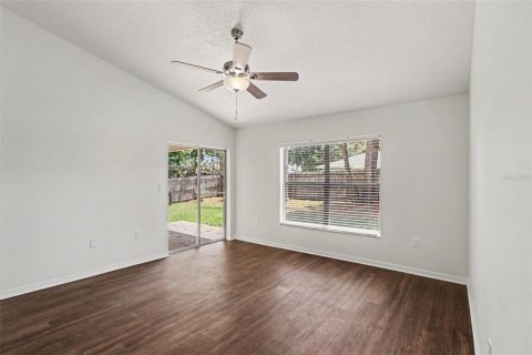 Casa en venta en Clermont, Florida, 4 dormitorios, 155.52 m2 № 2091588 - foto 5