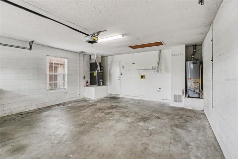 Casa en venta en Clermont, Florida, 4 dormitorios, 155.52 m2 № 2091588 - foto 13