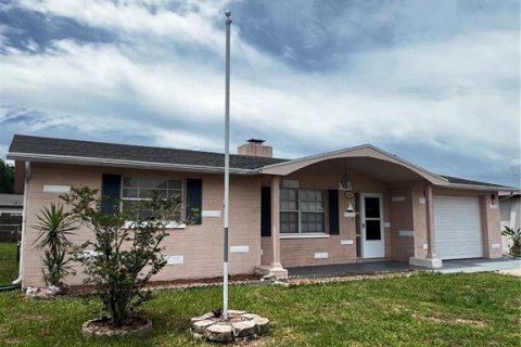 Casa en Holiday, Florida 2 dormitorios, 80.27 m2 № 2148857