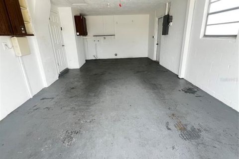 Casa en alquiler en Holiday, Florida, 2 dormitorios, 80.27 m2 № 2148857 - foto 11
