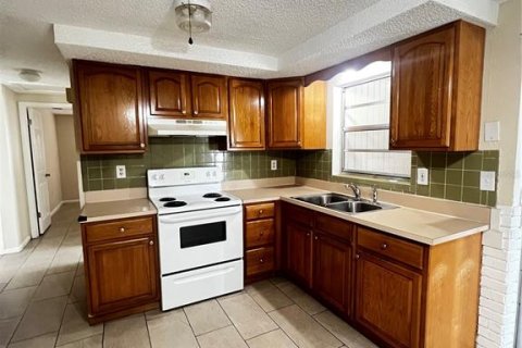 Casa en alquiler en Holiday, Florida, 2 dormitorios, 80.27 m2 № 2148857 - foto 4