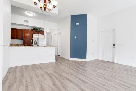 Touwnhouse à vendre à Davie, Floride: 3 chambres, 109.81 m2 № 1987963 - photo 7