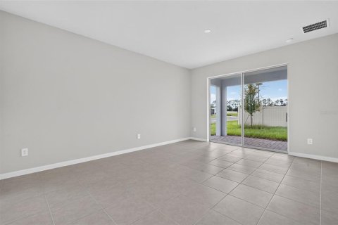 Villa ou maison à vendre à Dade City, Floride: 3 chambres, 166.02 m2 № 2103345 - photo 12