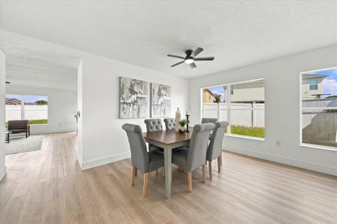 Casa en venta en Mulberry, Florida, 4 dormitorios, 208.47 m2 № 2411512 - foto 7