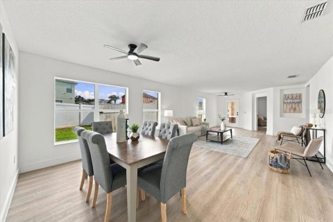 Casa en venta en Mulberry, Florida, 4 dormitorios, 208.47 m2 № 2411512 - foto 9