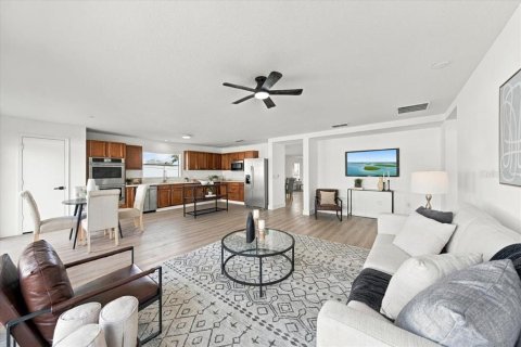 Casa en venta en Mulberry, Florida, 4 dormitorios, 208.47 m2 № 2411512 - foto 20