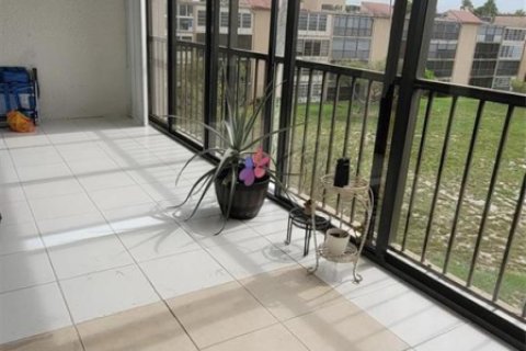 Copropriété à louer à Margate, Floride: 2 chambres, 102.19 m2 № 2400828 - photo 6
