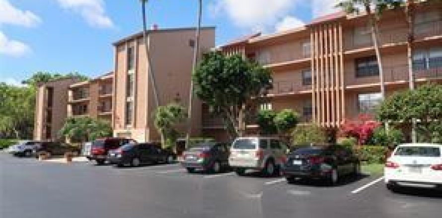 Condo à Margate, Floride, 2 chambres  № 2400828