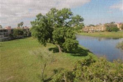 Copropriété à louer à Margate, Floride: 2 chambres, 102.19 m2 № 2400828 - photo 7