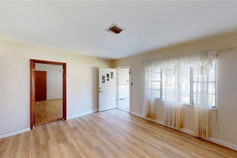 Villa ou maison à vendre à Tampa, Floride: 3 chambres, 133.04 m2 № 2432818 - photo 4