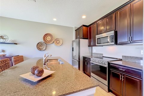 Villa ou maison à louer à Riverview, Floride: 3 chambres, 118.54 m2 № 2388641 - photo 15