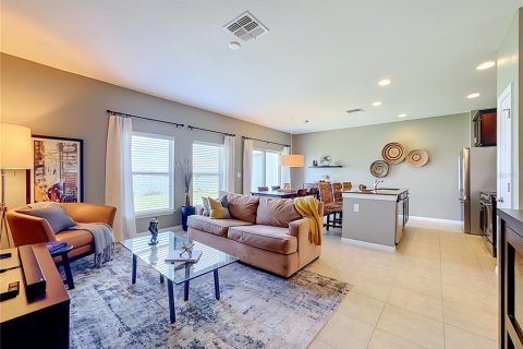 Villa ou maison à louer à Riverview, Floride: 3 chambres, 118.54 m2 № 2388641 - photo 7