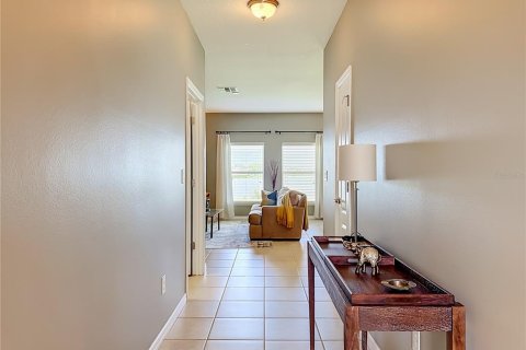 Villa ou maison à louer à Riverview, Floride: 3 chambres, 118.54 m2 № 2388641 - photo 6