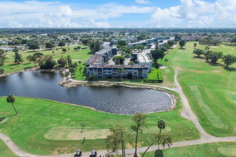 Condo in Margate, Florida, 2 bedrooms  № 2187172 - photo 3
