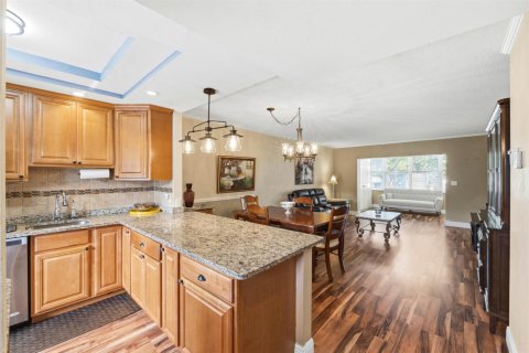 Condo in Margate, Florida, 2 bedrooms  № 2187172 - photo 7