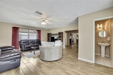 House in Oldsmar, Florida 2 bedrooms, 144.56 sq.m. № 1781283 - photo 20