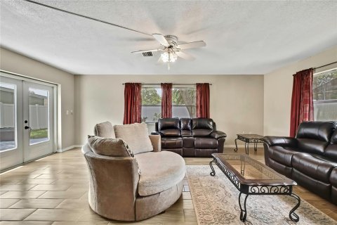 House in Oldsmar, Florida 2 bedrooms, 144.56 sq.m. № 1781283 - photo 17