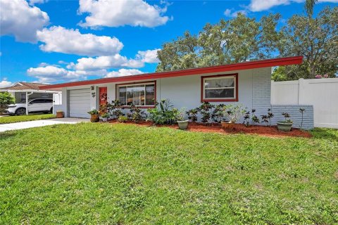 House in Oldsmar, Florida 2 bedrooms, 144.56 sq.m. № 1781283 - photo 5