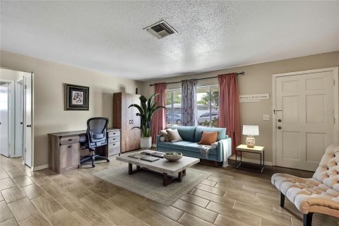 House in Oldsmar, Florida 2 bedrooms, 144.56 sq.m. № 1781283 - photo 8