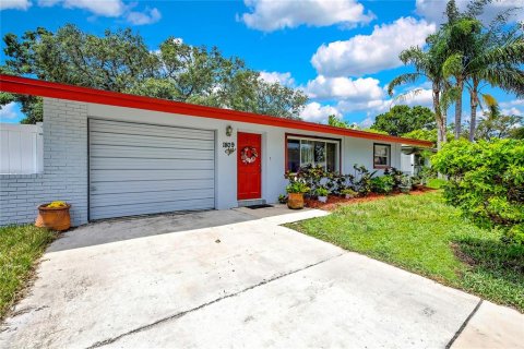 House in Oldsmar, Florida 2 bedrooms, 144.56 sq.m. № 1781283 - photo 6