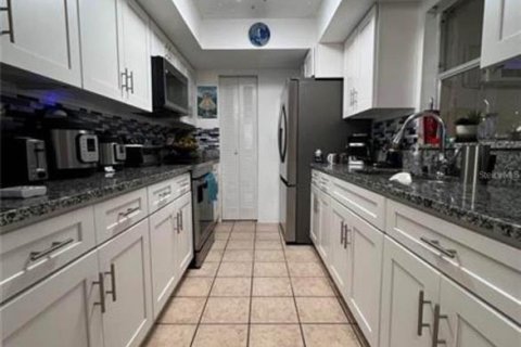 Villa ou maison à vendre à Kissimmee, Floride: 3 chambres, 99.68 m2 № 1905568 - photo 3