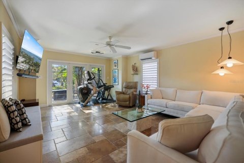 Casa en venta en Sarasota, Florida, 3 dormitorios, 238.29 m2 № 2167199 - foto 15