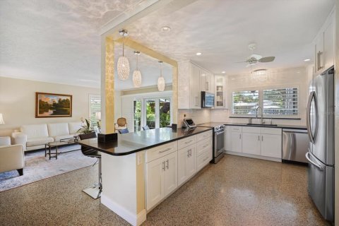 Casa en venta en Sarasota, Florida, 3 dormitorios, 238.29 m2 № 2167199 - foto 8
