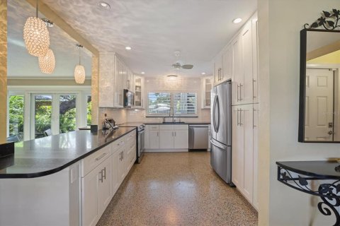 Casa en venta en Sarasota, Florida, 3 dormitorios, 238.29 m2 № 2167199 - foto 9