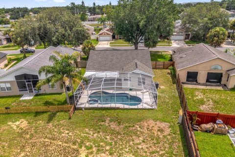 House in Kissimmee, Florida 3 bedrooms, 135.82 sq.m. № 1856524 - photo 30
