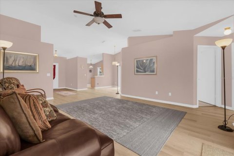 House in Kissimmee, Florida 3 bedrooms, 135.82 sq.m. № 1856524 - photo 7