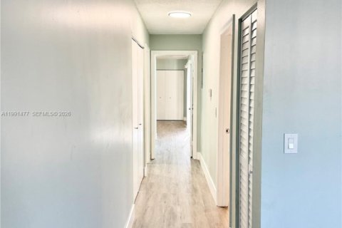 Condominio en alquiler en North Lauderdale, Florida, 2 dormitorios, 96.25 m2 № 2055957 - foto 22