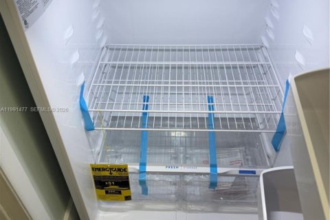 Condominio en alquiler en North Lauderdale, Florida, 2 dormitorios, 96.25 m2 № 2055957 - foto 18