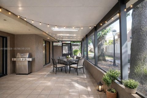 Купить таунхаус в Холливуд, Флорида 3 спальни, 187.66м2, № 1995148 - фото 18