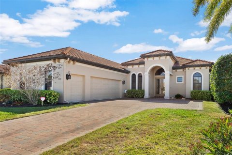 House in Bradenton, Florida 3 bedrooms, 268.12 sq.m. № 2118605 - photo 5