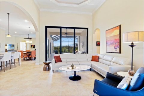 House in Bradenton, Florida 3 bedrooms, 268.12 sq.m. № 2118605 - photo 10